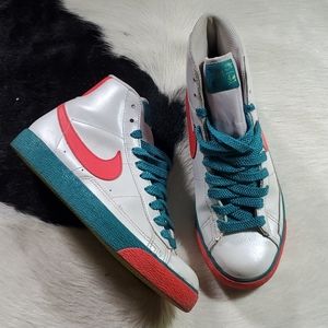 Nike white coral and teal high top sneakers